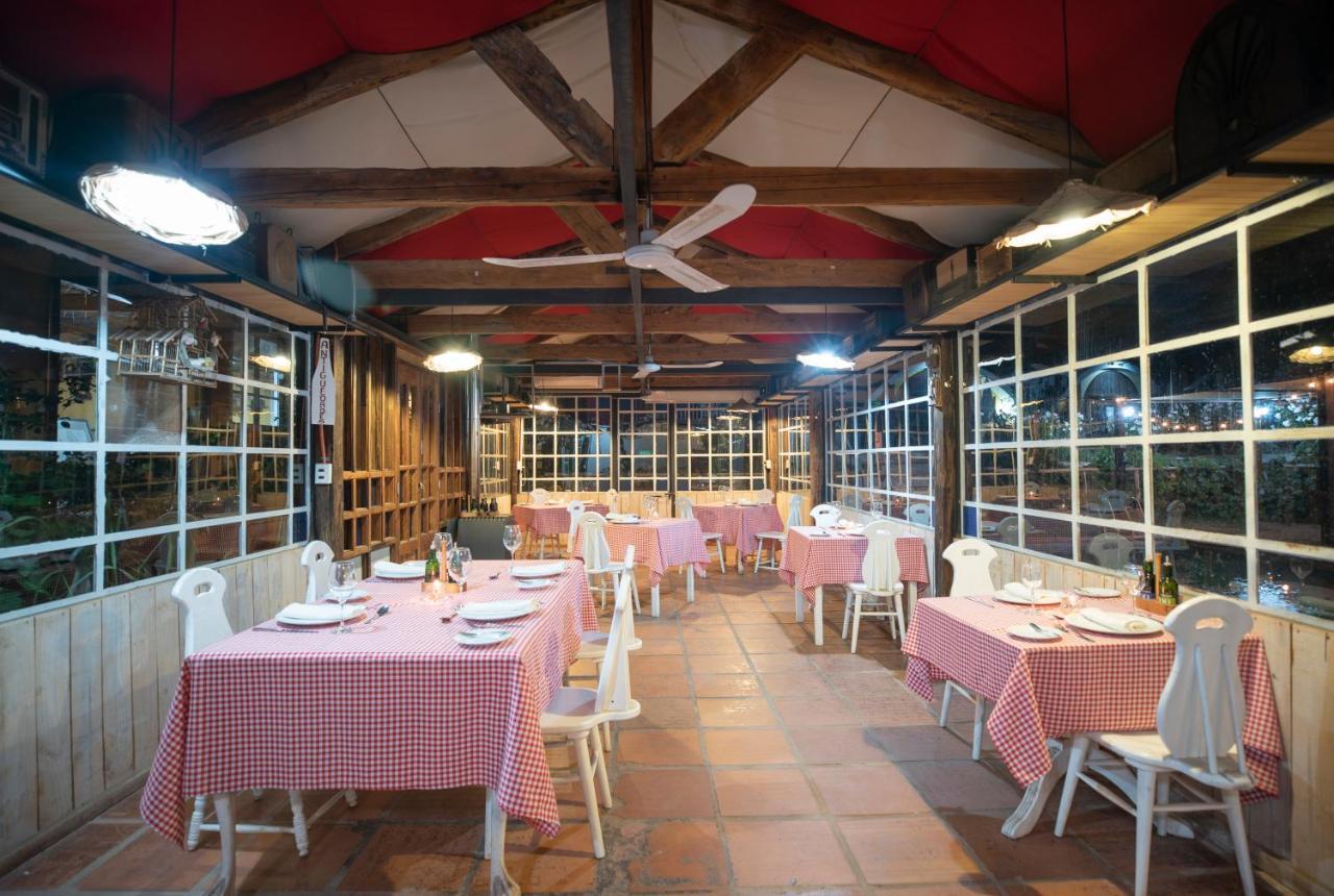 Hotel La Calma De Rita - Pirque Exteriör bild